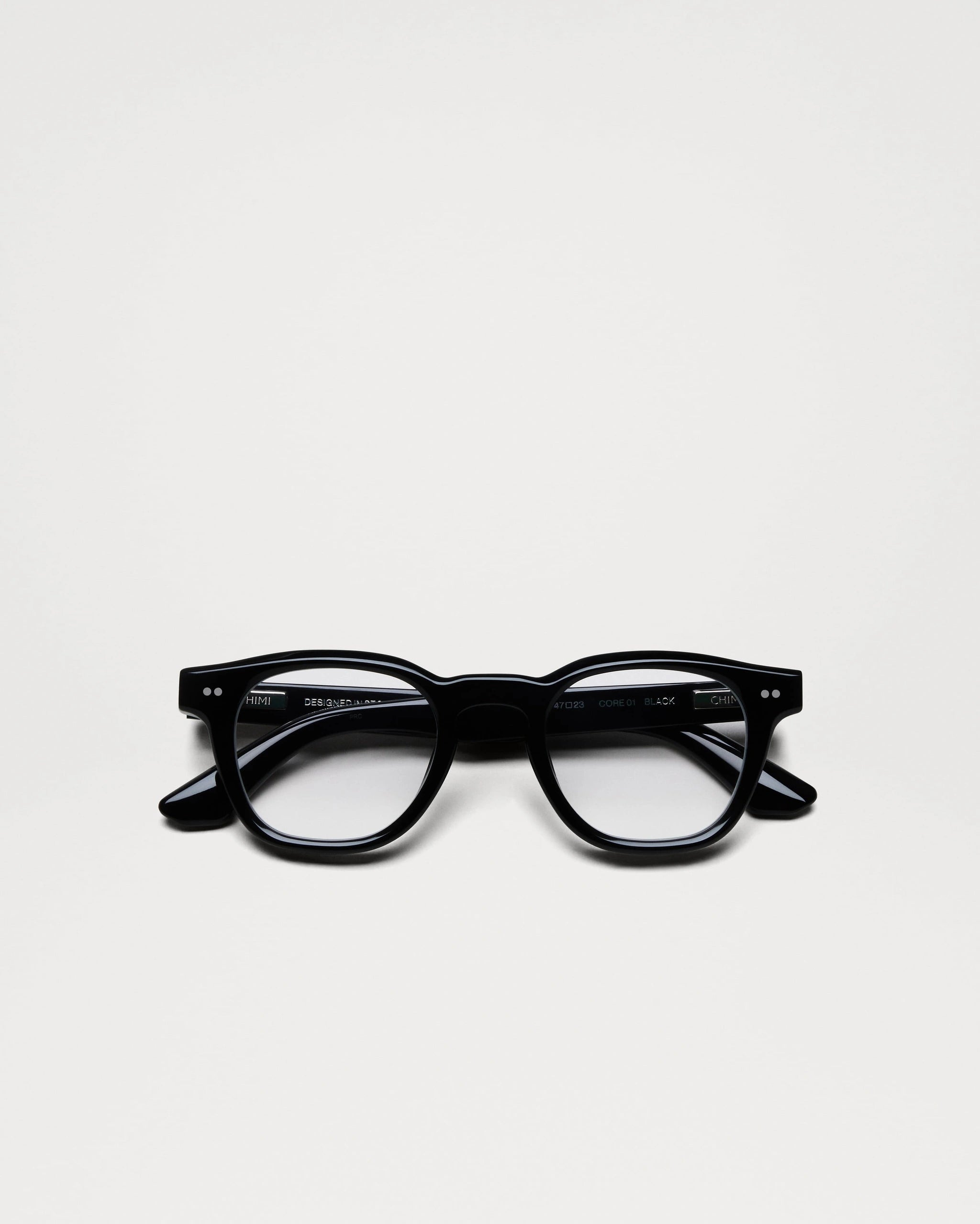 Saint | Black & Clear